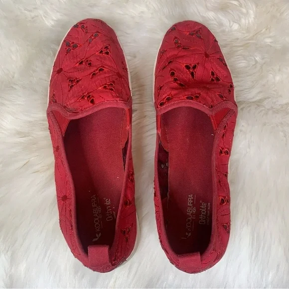 Koolaburra by UGG Red Floral Amiah Sneaker - Picture 4 of 8